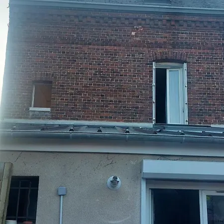 Semesterbostad Maison De *